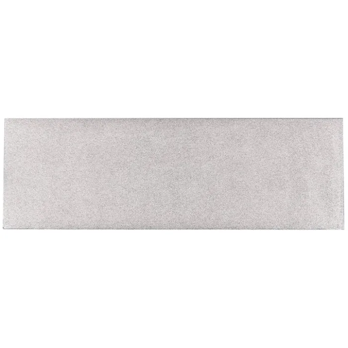 E25703.jpg