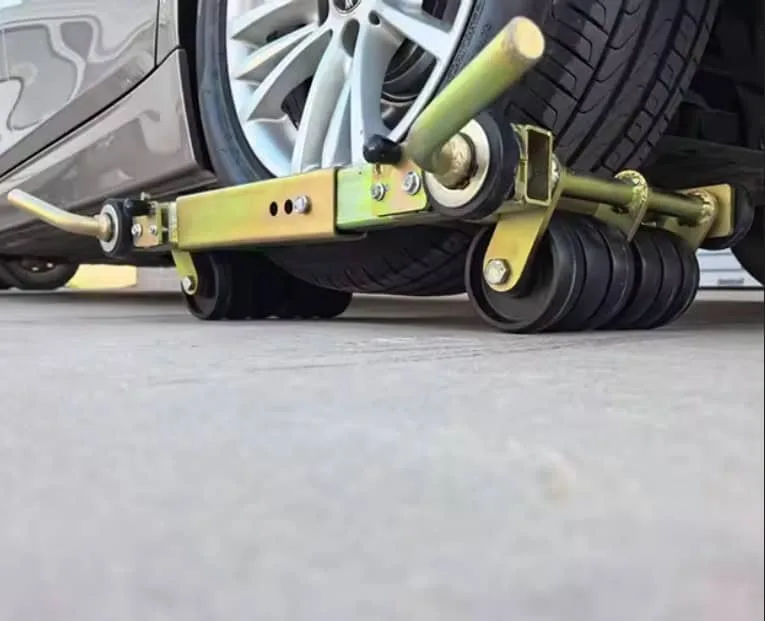 RS208104 (6) Trailer Auxiliary Wheels